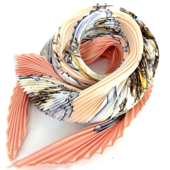 Authentic HERMES Pleated Carre90 LES CHEVAUX DES MOGHOLS scarf silk [Used] - Picture 1 of 10